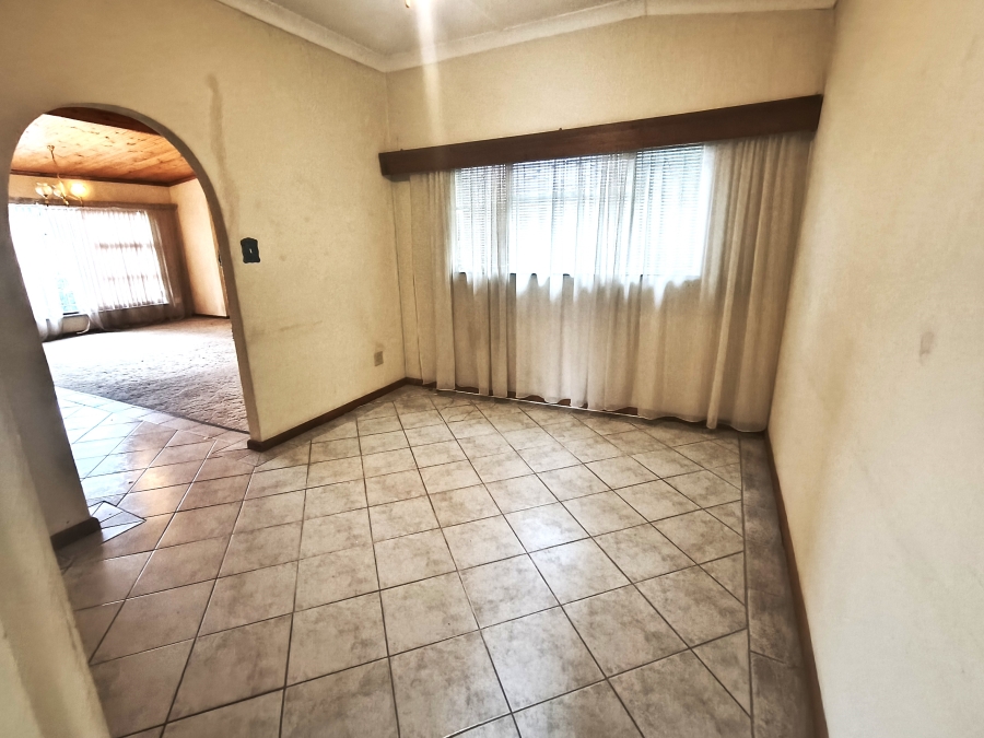 3 Bedroom Property for Sale in Lochnerhof Western Cape